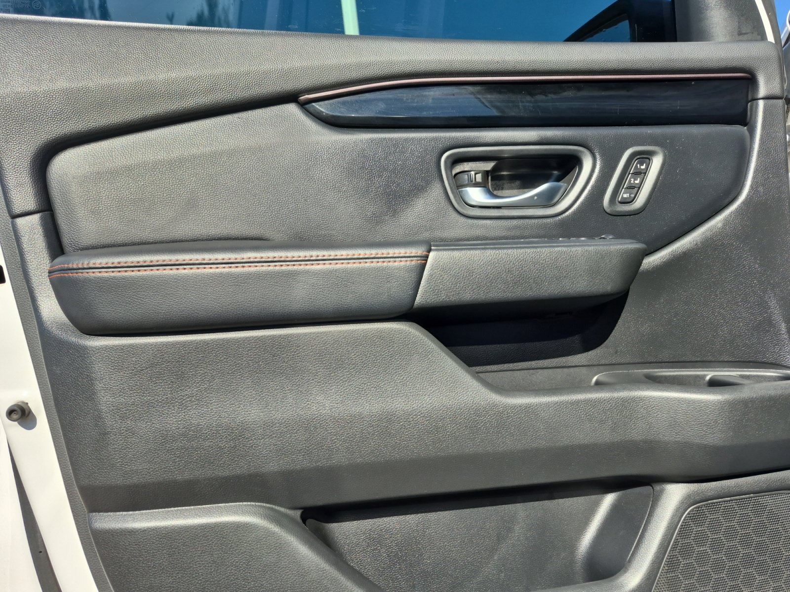 Used 2024 Honda Pilot TrailSport image 14