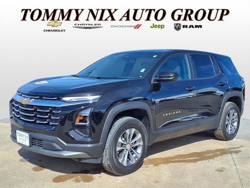 Used 2025 Chevrolet Equinox LT image 1