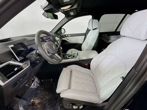 New 2026 BMW X5 xDrive40i w/ M Sport Package image 21