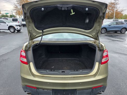 Used 2013 Ford Taurus Limited image 7