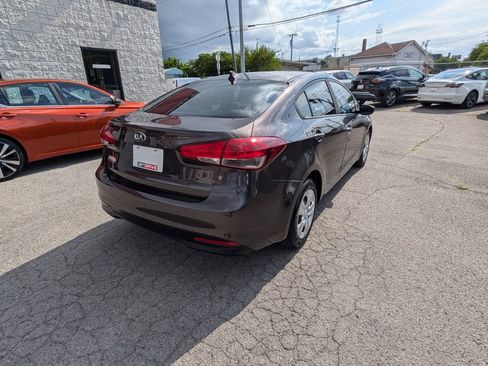 Used 2018 Kia Forte LX image 6