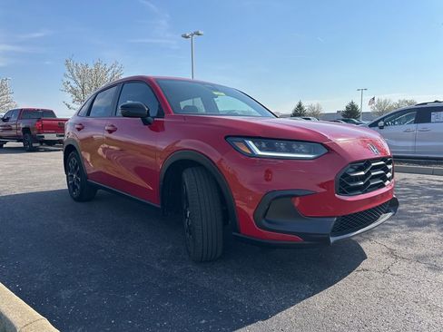 Used 2025 Honda HR-V Sport image 13