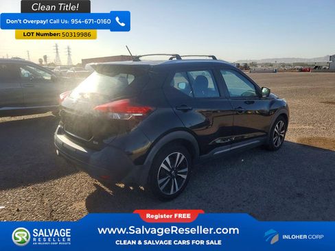 Used 2020 Nissan Kicks SR w/ SR Premium Package FWD image 4