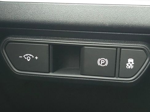 New 2025 Kia K4 LX image 30