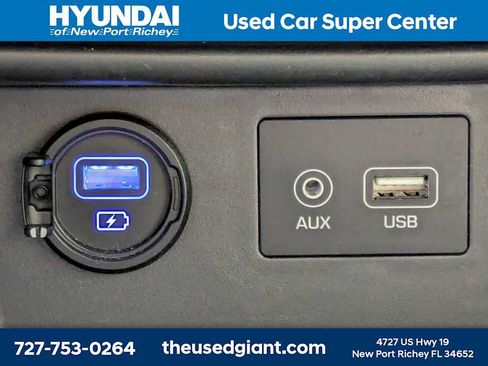 Certified 2021 Hyundai Kona SE FWD image 21