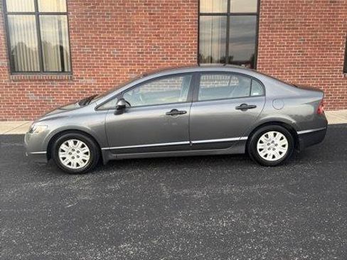 Used 2009 Honda Civic DX-VP image 2