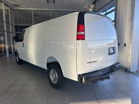 New 2025 Chevrolet Express 2500 Extended w/ Enhanced Convenience Package image 6
