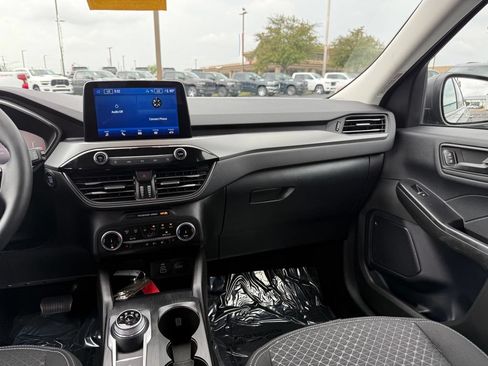 Used 2024 Ford Escape Active AWD/4WD image 17