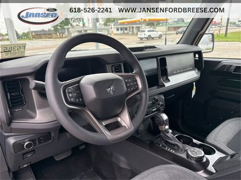 New 2025 Ford Bronco 2-Door image 9