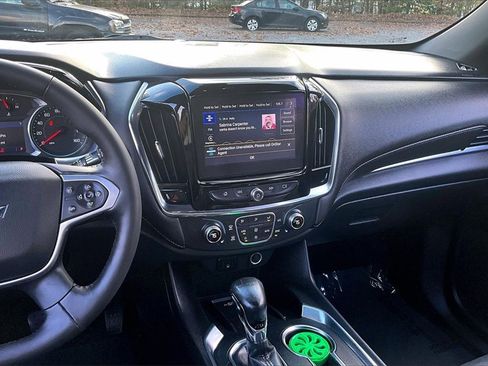 Certified 2022 Chevrolet Traverse LT image 10