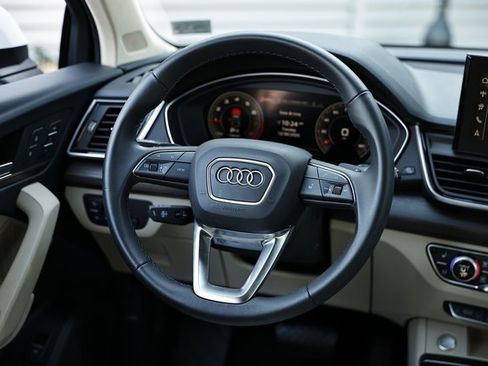 Used 2025 Audi Q5 2.0T Premium Plus w/ Premium Plus Package image 27