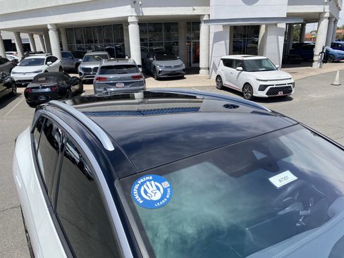 Used 2023 Volkswagen ID.4 Pro S Plus AWD/4WD image 18