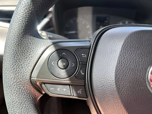 Used 2023 Toyota Corolla LE FWD image 24
