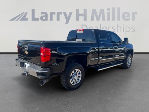 Used 2015 Chevrolet Silverado 2500 LTZ w/ Duramax Plus Package image 5