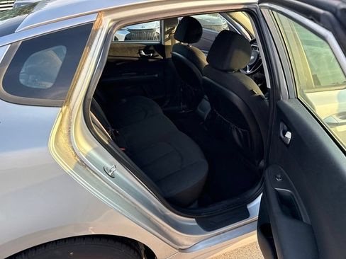 Used 2018 Kia Optima LX FWD image 17
