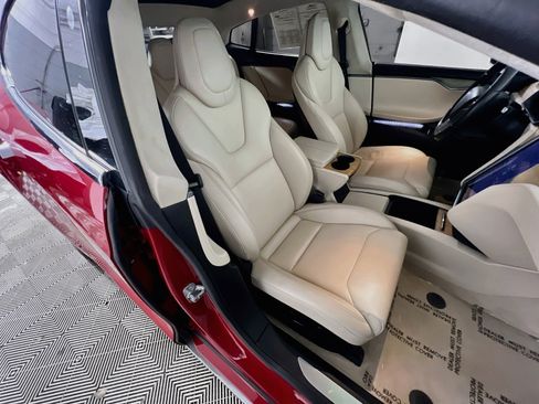 Used 2018 Tesla Model S 75D AWD/4WD image 30