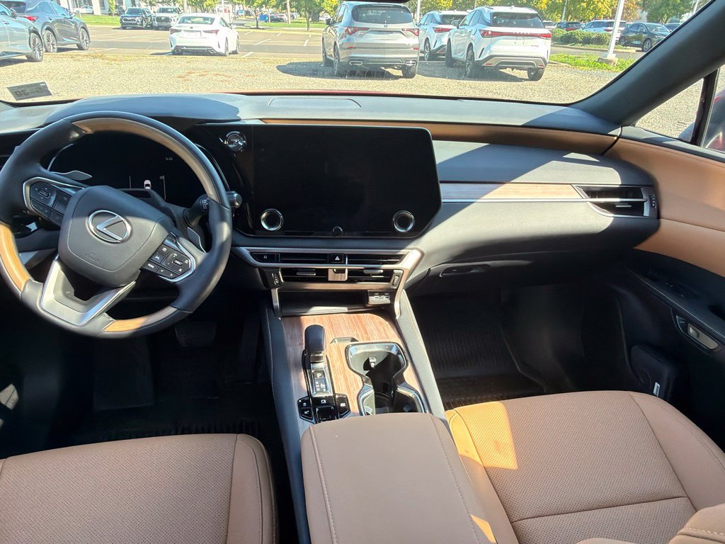 Used 2025 Lexus RX 350h w/ Convenience Package AWD/4WD image 11