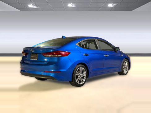 Used 2017 Hyundai Elantra Limited w/ Limited Tech Package 04 image 9