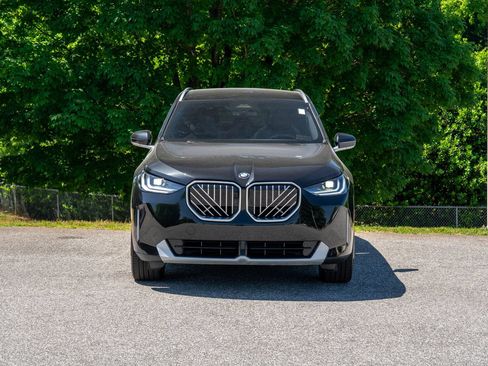 Used 2025 BMW X3 xDrive30 w/ Premium Package AWD/4WD image 5