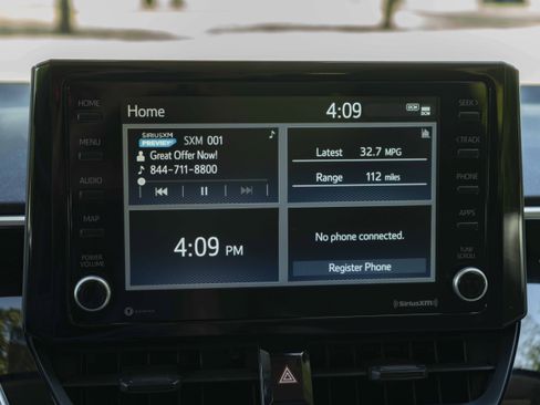 Used 2022 Toyota Corolla LE FWD image 28