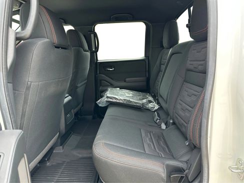 Used 2024 Nissan Frontier PRO-4X w/ Off-Road Protection Package AWD/4WD image 10