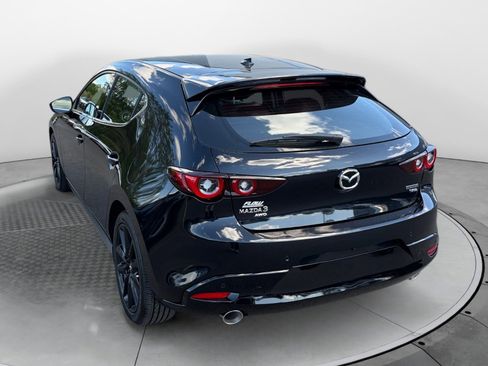 New 2026 MAZDA MAZDA3 Hatchback w/Premium Plus Pkg image 5