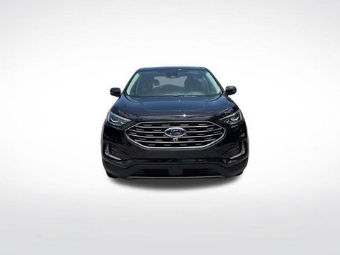 Certified 2024 Ford Edge Titanium w/ Equipment Group 301A AWD/4WD image 3