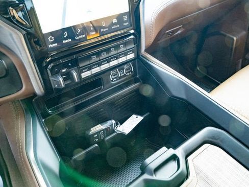 Used 2022 RAM 2500 Limited image 21