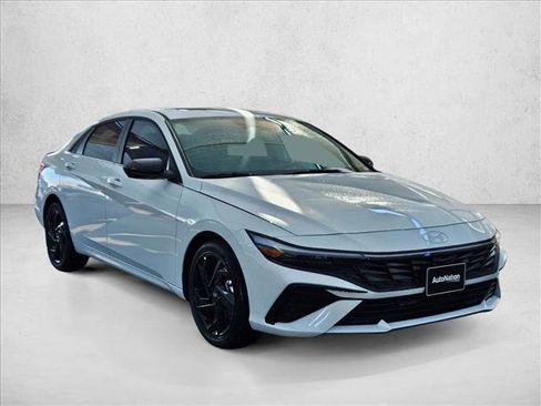 New 2026 Hyundai Elantra SEL Sport Premium w/ Cargo Package image 6