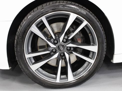 Used 2024 Audi S5 Premium image 11