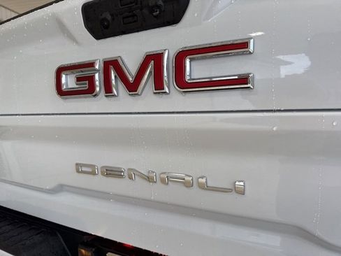 New 2026 GMC Sierra 3500 Denali w/ Denali Reserve Package image 35