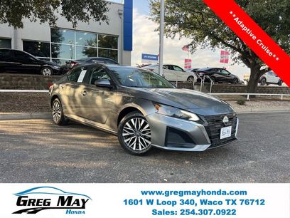 Used 2023 Nissan Altima 2.5 SV