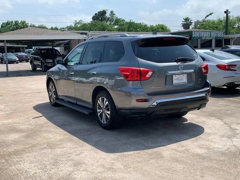 Used 2020 Nissan Pathfinder SL AWD/4WD image 5