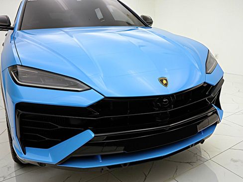 Used 2025 Lamborghini Urus SE AWD/4WD image 18
