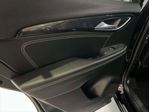 Certified 2023 Buick Envision Essence image 10