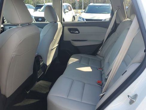 Certified 2023 Nissan Rogue SL w/ SL Premium Package image 9