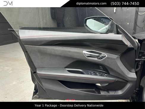 Used 2022 Audi RS e-tron GT w/ Year 1 Package image 24