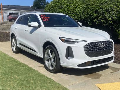 New 2025 Audi Q5 Premium Plus