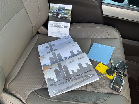 Used 2019 Chevrolet Silverado 2500 LTZ w/ Duramax Plus Package image 52