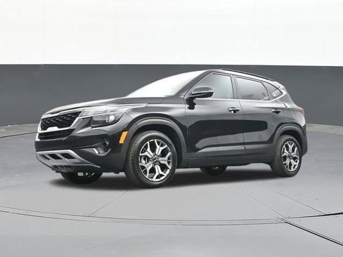 Used 2023 Kia Seltos EX image 55