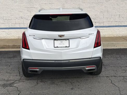 Used 2023 Cadillac XT5 Premium Luxury image 6