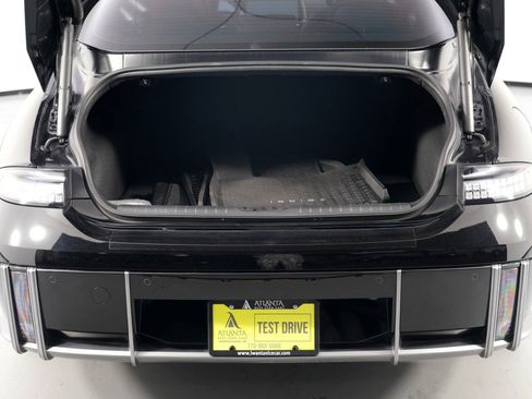 Used 2023 Hyundai Ioniq 6 SEL image 9