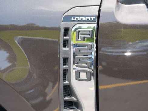 Used 2024 Ford F250 Lariat w/ Chrome Package AWD/4WD image 33