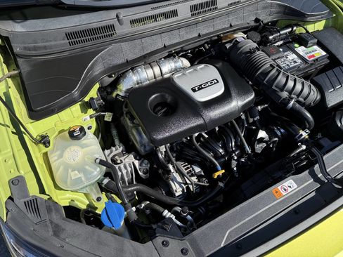 Used 2020 Hyundai Kona Limited image 25