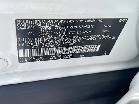 Used 2021 Toyota RAV4 XSE AWD/4WD image 31
