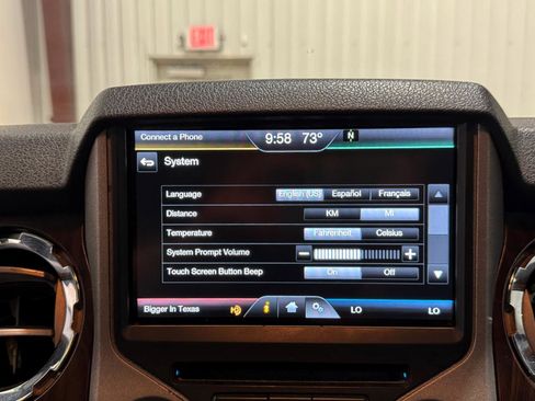 Used 2015 Ford F250 Lariat w/ Lariat Ultimate Package image 19