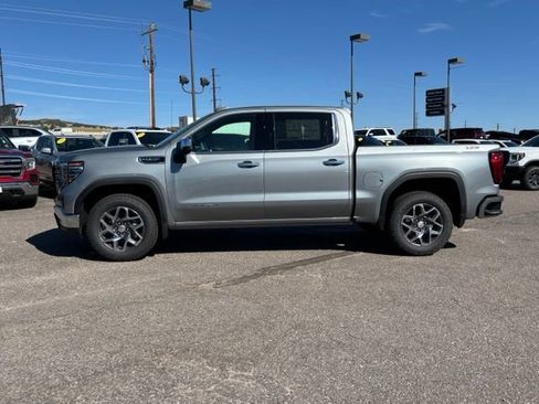 New 2026 GMC Sierra 1500 SLT AWD/4WD image 2
