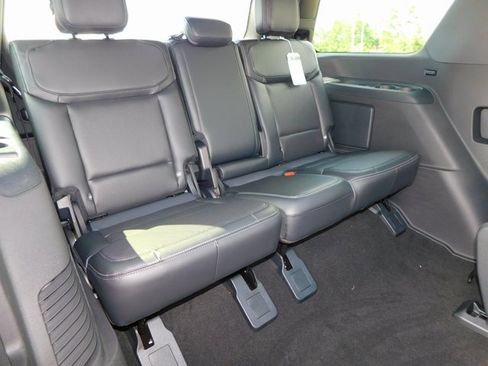 New 2025 Ford Expedition Platinum w/ Stealth Performance Package image 33