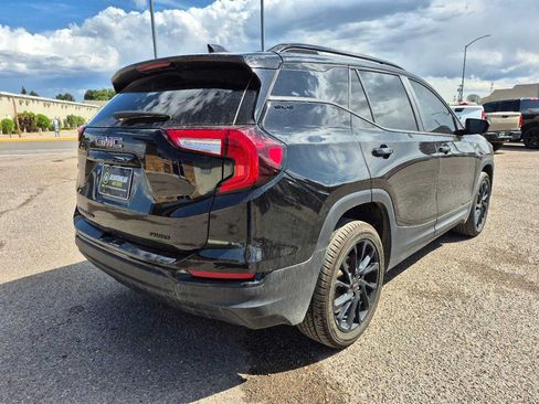 Used 2024 GMC Terrain SLE w/ Driver Convenience Package AWD/4WD image 3