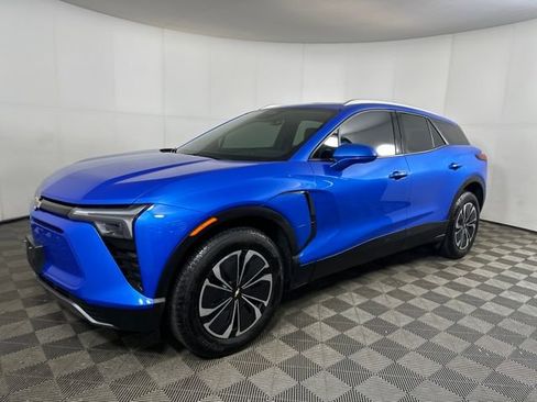 Used 2024 Chevrolet Blazer EV LT image 7